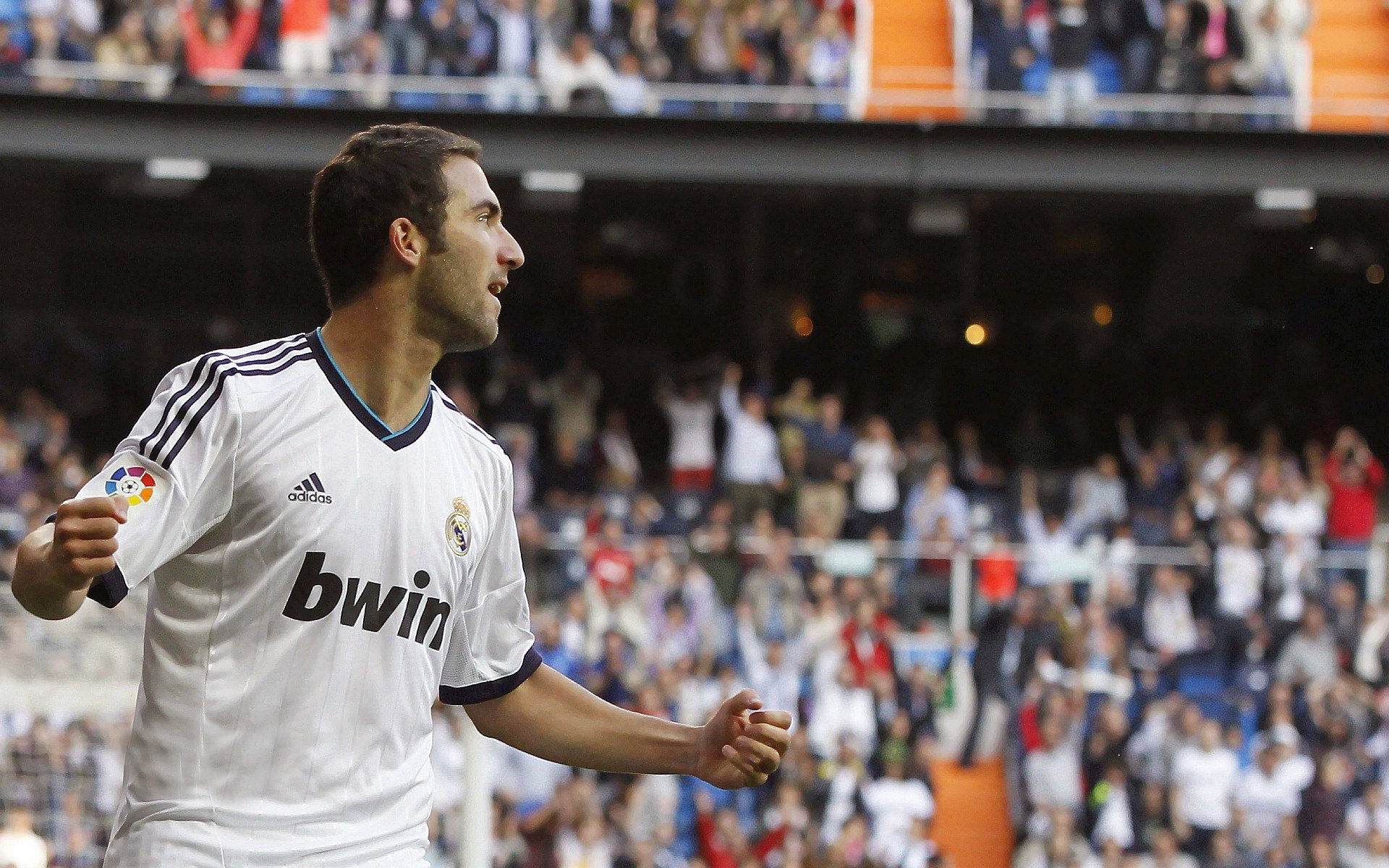 _湖人精神焕发,迎来连胜高潮_,湖人lbj